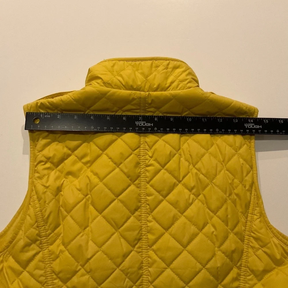 Talbots Quilted Vest Sz M Yellow Fleece Lined Outerwear Equestrian Old Money